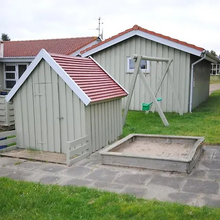 Holiday Majasvej E- 2881 Holiday home